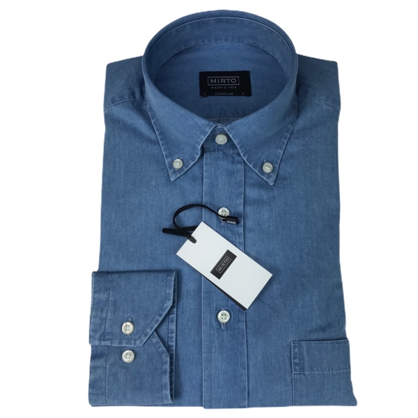 Camisa Mirto Celeste mezclilla.